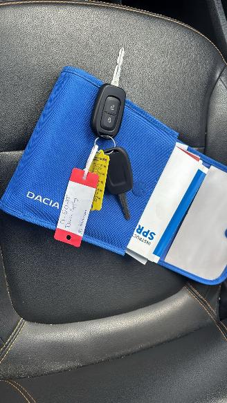 Dacia Spring COMFORT + 27 KWH picture 15