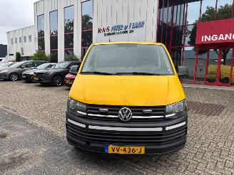  Volkswagen Transporter 2.0 TDI 2016/11