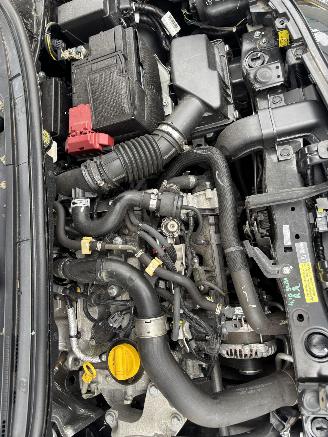 Nissan Micra 0.9 IG-T N-CONNECTA Bieding Aanbieder TL-Bureau Mobility Tel. aanbieder 010-2843566 Aanvraag 6-10-2025 12:15 Sluiting 8-10-2025 21:58 Bestemming Handel Betalingswijze Overleg Eigenaar Aanvullende info Bieding (altijd inclusief btw) € 4.005,00 Voertuig K picture 14