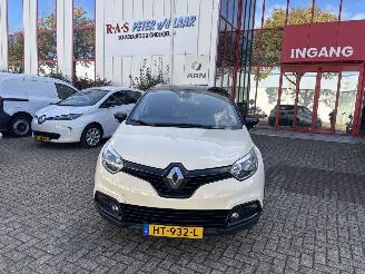 krockskadad bil auto Renault Captur GEEN SCHADE, automaat hapert 2016/1