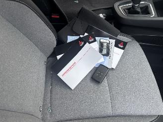 Mitsubishi Colt 1.6 HEV Intense picture 11