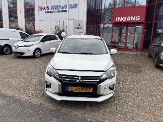 krockskadad bil auto Mitsubishi Space-star 1.2 CONNECT+ 2023/1
