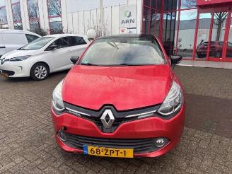 Salvage car Renault Clio Clio IV (5R), Hatchback 5-drs, 2012 / 2021 0.9 Energy TCE 90 12V 2012/12