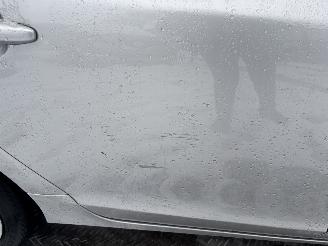 Volvo V-60 2.4 D6 AWD R-DESIGN PLUG IN HYBRIDE picture 8