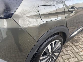 Peugeot 3008 1.2 PURE TECH GT LINE picture 8