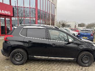 Peugeot 2008 1.2 81 KW AUTOMAAT picture 7