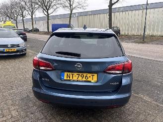 Opel Astra SPORTS TOURER GEEN SCHADE picture 5