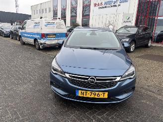 Auto incidentate Opel Astra SPORTS TOURER GEEN SCHADE 2017/4