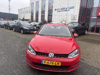 krockskadad bil auto Volkswagen Golf 1.2 TSI Business Edition Connected 2016/4