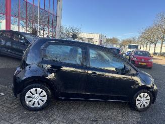 Volkswagen Up! 1.0 UP picture 7