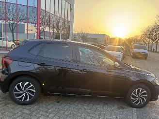 Volkswagen Polo 1.0 TSI Life picture 8
