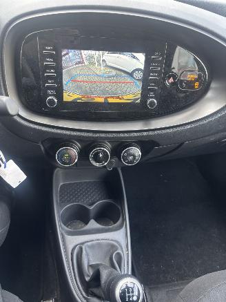 Toyota Aygo 1.0 VVT-I MT play Aygo X picture 13