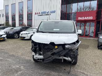 krockskadad bil auto Renault Trafic 2.0 DCI 130 T30 L2H1 2024/1