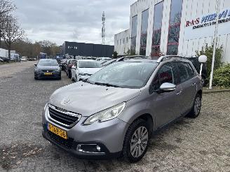 Peugeot 2008 1.2 VTI ACTIVE PACK picture 2