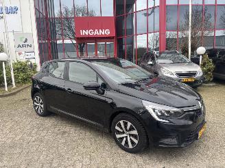 Renault Clio 1.0 TCe 90 Equilibre picture 8