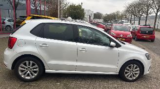 Volkswagen Polo WIT PARELMOER, GEEN SCHADE, ZEER NETTE AUTO. picture 7