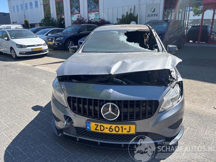 Mercedes A-klasse A (W176), Hatchback, 2012 / 2018 1.6 A-180 16V