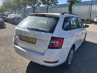 Skoda Fabia 1.0 TSI AMBITION picture 6