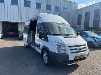 Ford Transit  picture 2