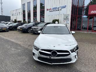 Mercedes A-klasse 180 B BUSINESS SOLUTIONAMG 2022/1