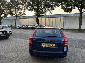 Kia Cee d 1.6 SPORTY WAGON picture 5