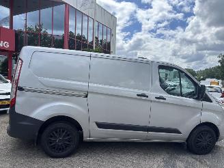 Ford Transit motorschade picture 9