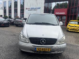 Coche accidentado Mercedes Vito 120CDI 3 liter V6 2007/6