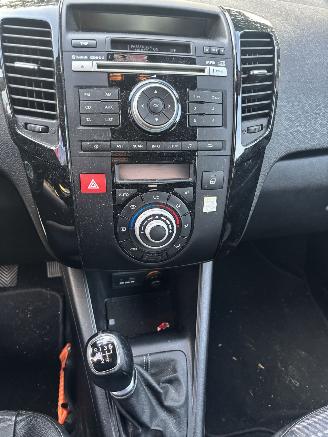 Kia Venga 1.4 CVVT X-ECUTIVE picture 12