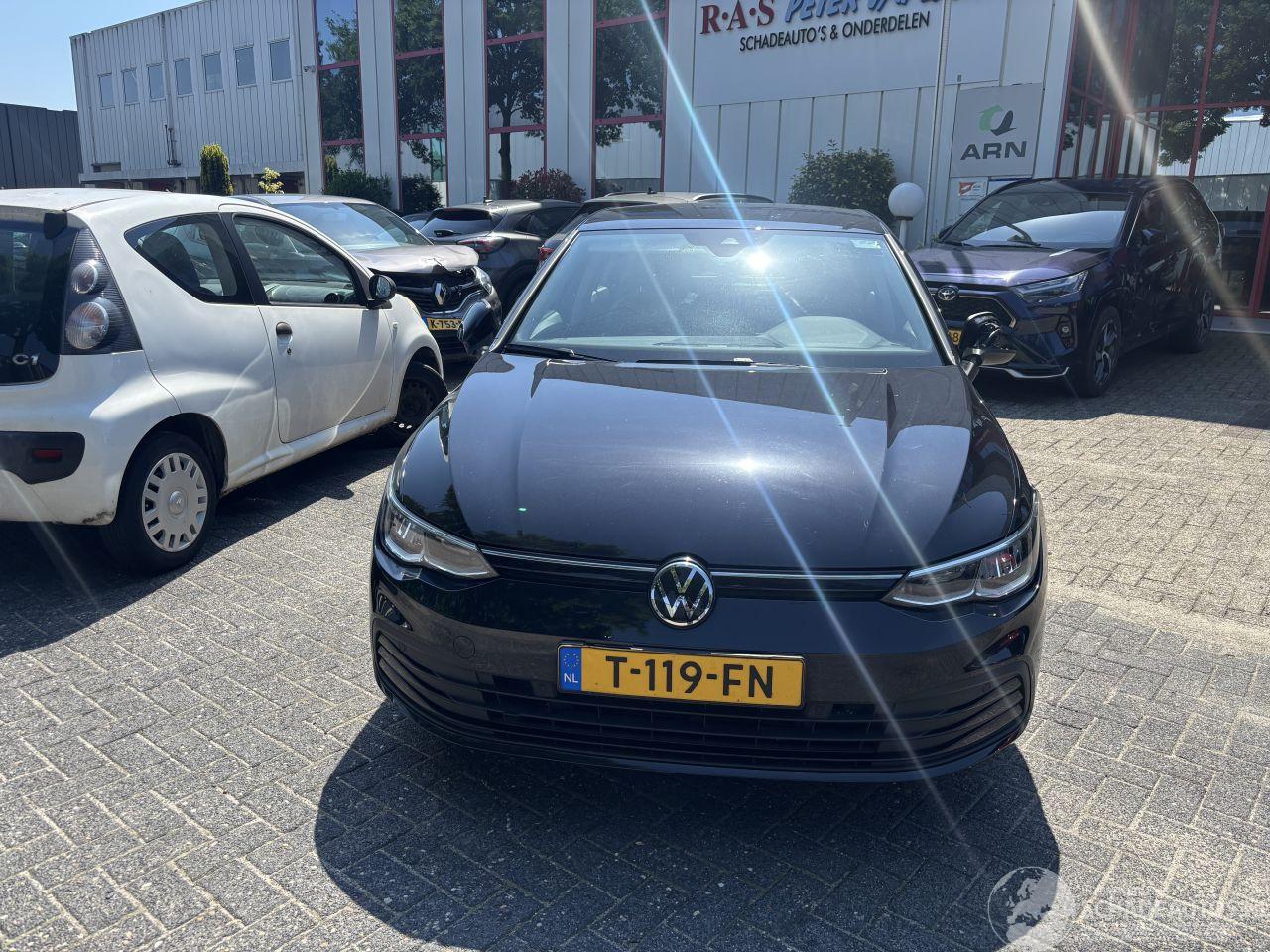 Volkswagen Golf 1.0 TSI Life