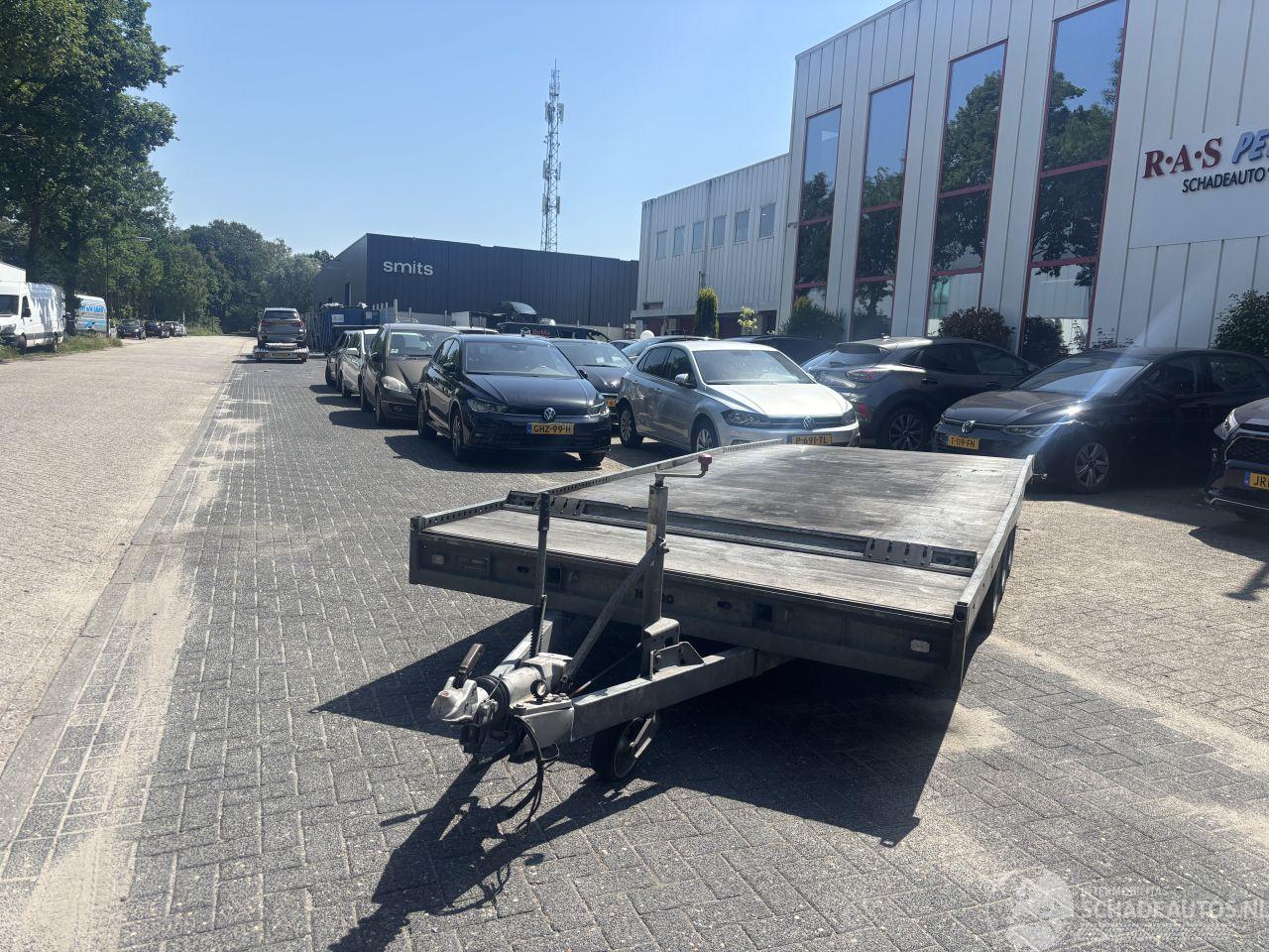 Hulco  Transporter Carax-3