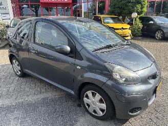 Toyota Aygo GEEN SCHADE picture 8