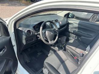 Mitsubishi Space-star Space Star (A0), Hatchback, 2012 1.2 12V picture 13