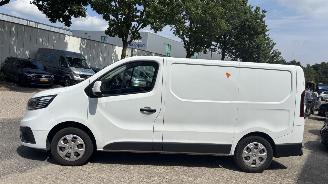 Renault Trafic 2.0 DCI 110 T27 L1H1 picture 3
