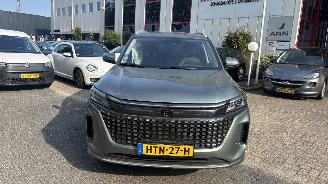 Schadeauto DFSK Navor E5 1.5 PHEV L2 Panoramadak/CarAuto/360camera 7p 2025/6