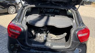 Mercedes A-klasse A180 AMBITION picture 12