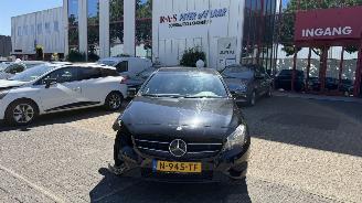 Damaged car Mercedes A-klasse A180 AMBITION 2015/5