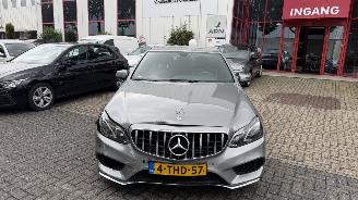 krockskadad bil auto Mercedes E-klasse E200 200 ED.SP AVANTGARDE 2014/2