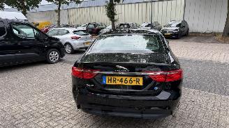 Jaguar XF 2.0D PORTFOLIO picture 5