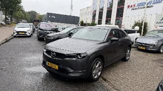Mazda MX-30 E-SKYACTIV 145 COMF picture 2