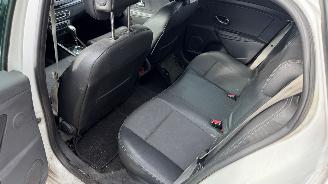 Renault Mégane 1.5 DCI AUTOMAAT SCHADE AAN DORPEL picture 11