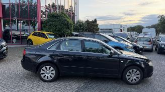Audi A4 2.0 PRO LINE picture 2
