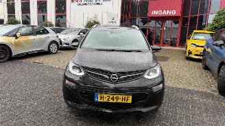 Coche accidentado Opel Ampera-E BUSINESS EXEC 60 KWH 2020/1