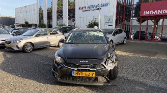 uszkodzony samochody osobowe Kia Ceed 1.0 T-GDi ComfortLine 2025/7