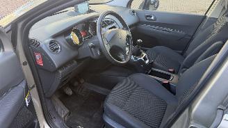 Peugeot 5008  picture 10