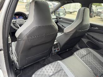 Volkswagen Golf 8 Variant 1.5 TSI DSG R-Line picture 31