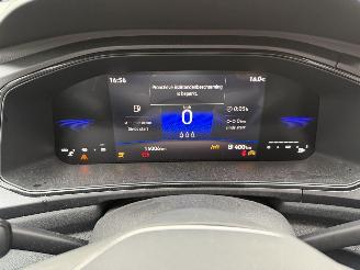 Volkswagen T-Roc 1.0 - 85 Kw picture 30
