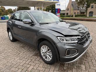Volkswagen T-Roc 1.0 - 85 Kw picture 2