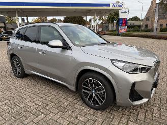 damaged passenger cars BMW iX1 2.0 E-Drive M-Sport 2025/5