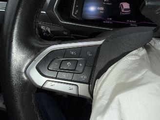 Volkswagen Tiguan 1.5 TSi - 110 Kw DSG AllSpace Elegance picture 32