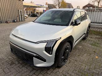 Vaurioauto  passenger cars Kia EV3 GT-Line 50 Kw 2025/3